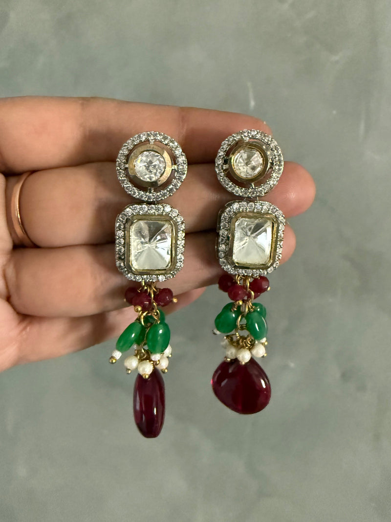 Vinni Maroon Earrings